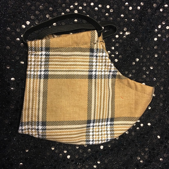 Mask - Picture 3 of 5